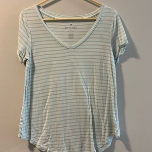 American eagle soft and sexy tee